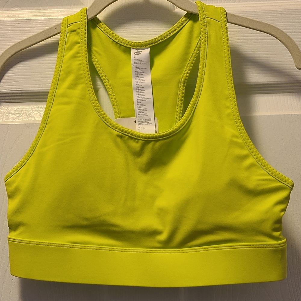 NWT Mila Med Impact Sports Bra